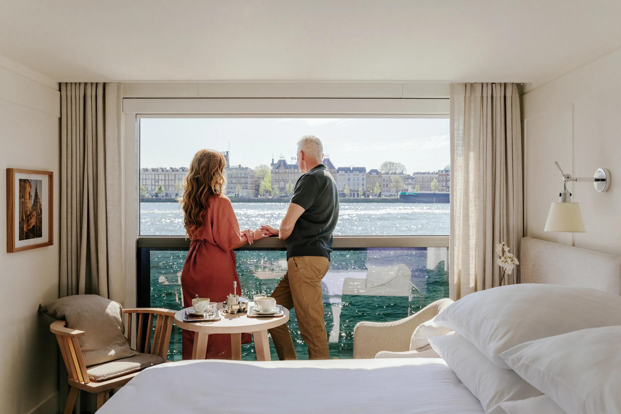 APT Solara photoshoot 2025, Lifestyle, people in ship cabin.