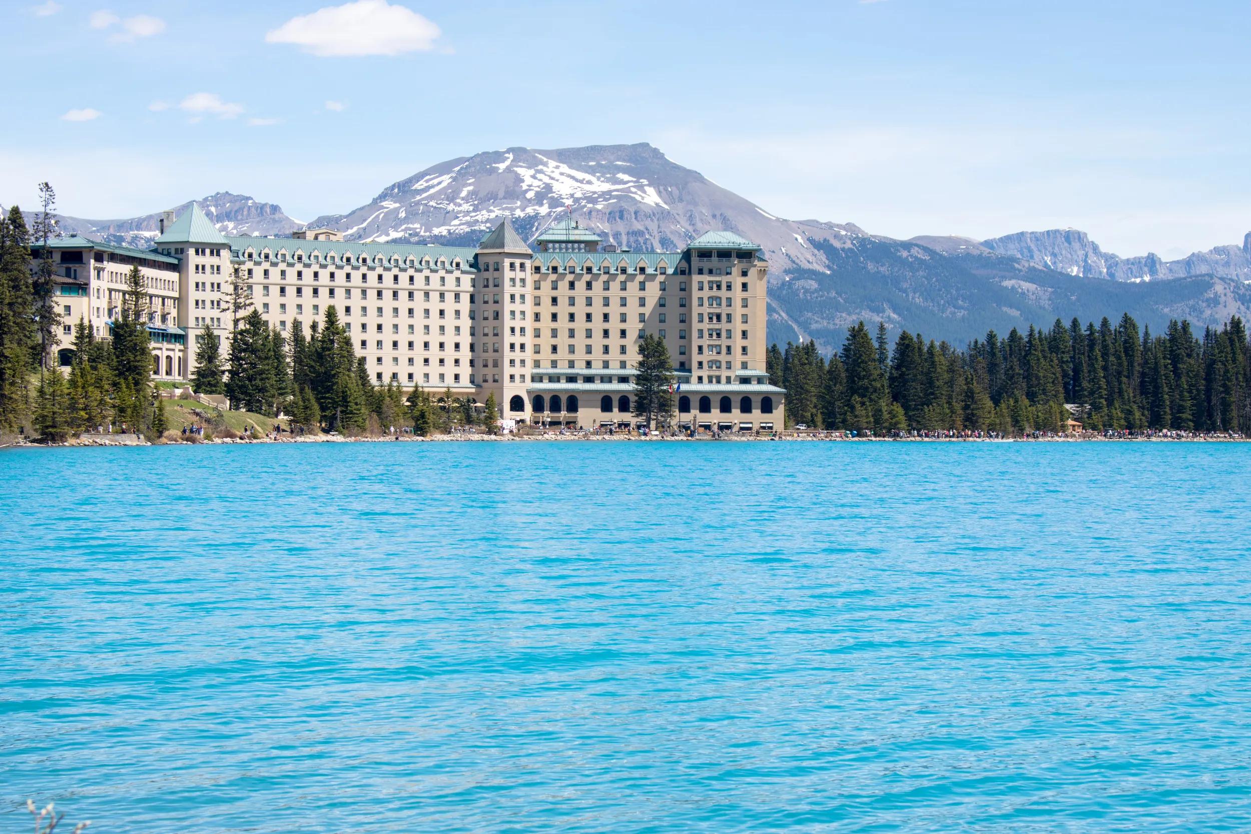 Hotel Fairmont Lake Lousie in Banff