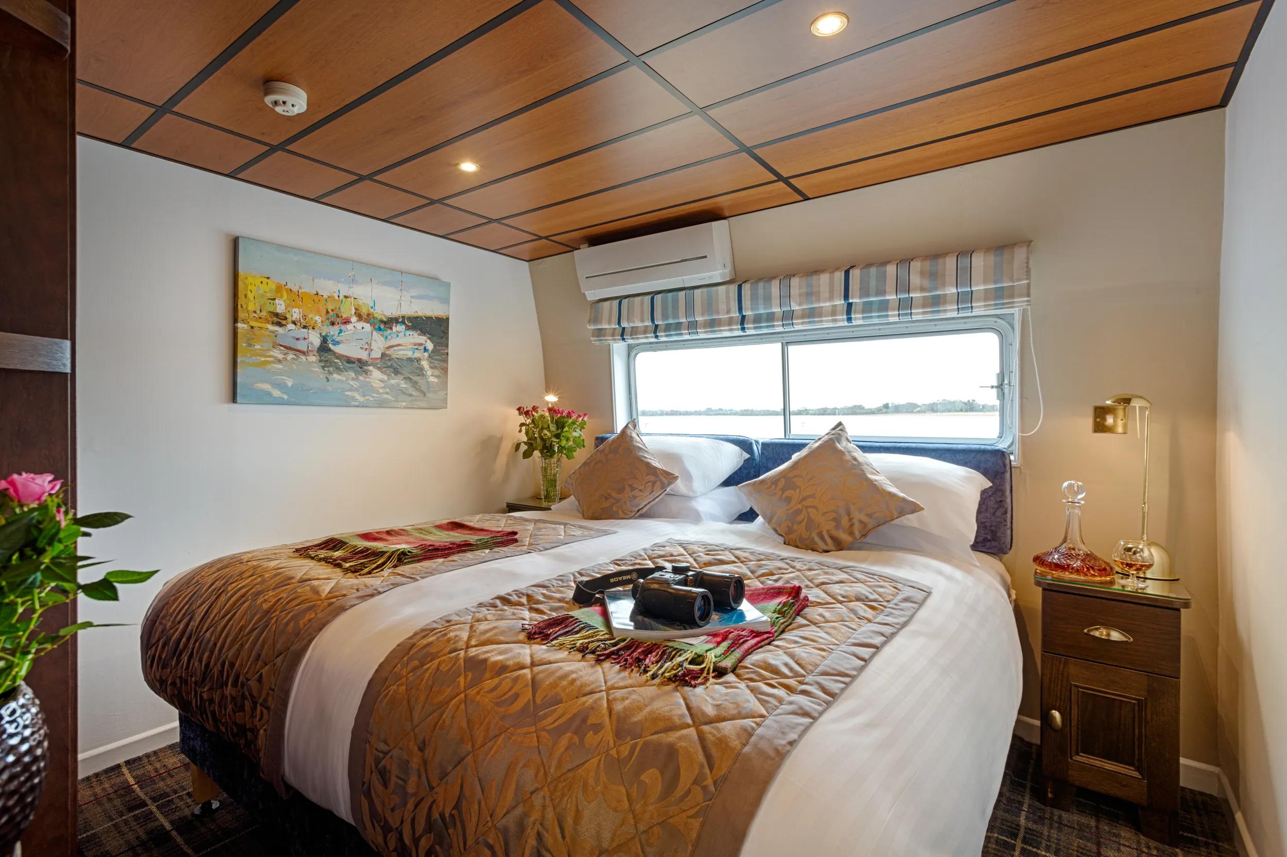 Ship Shannon Princess internal, double cabin.