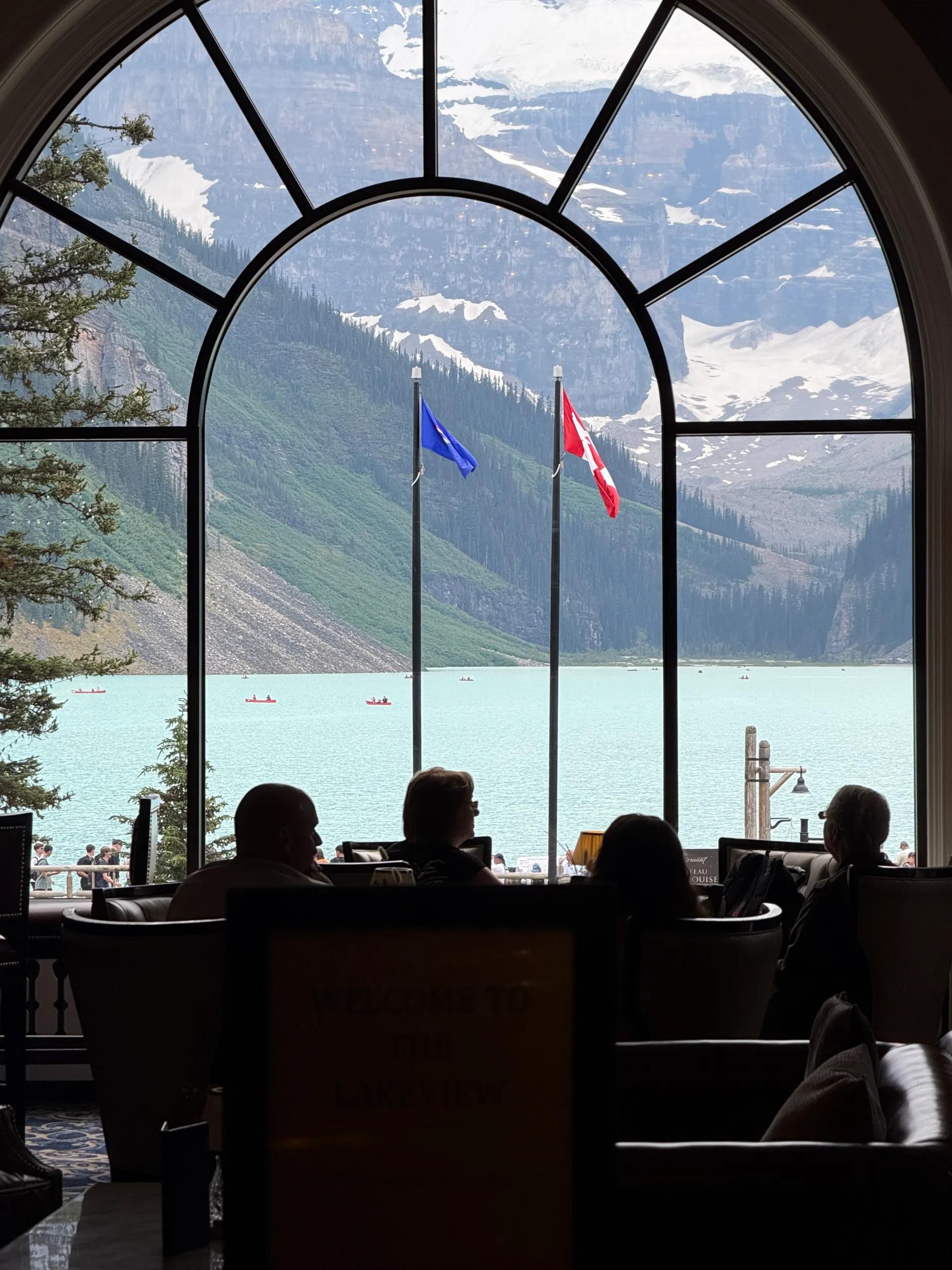 Influencer photo from Nikki @stylingyou travelling Canada with TM - Fairmont Chateau Lake Louise.