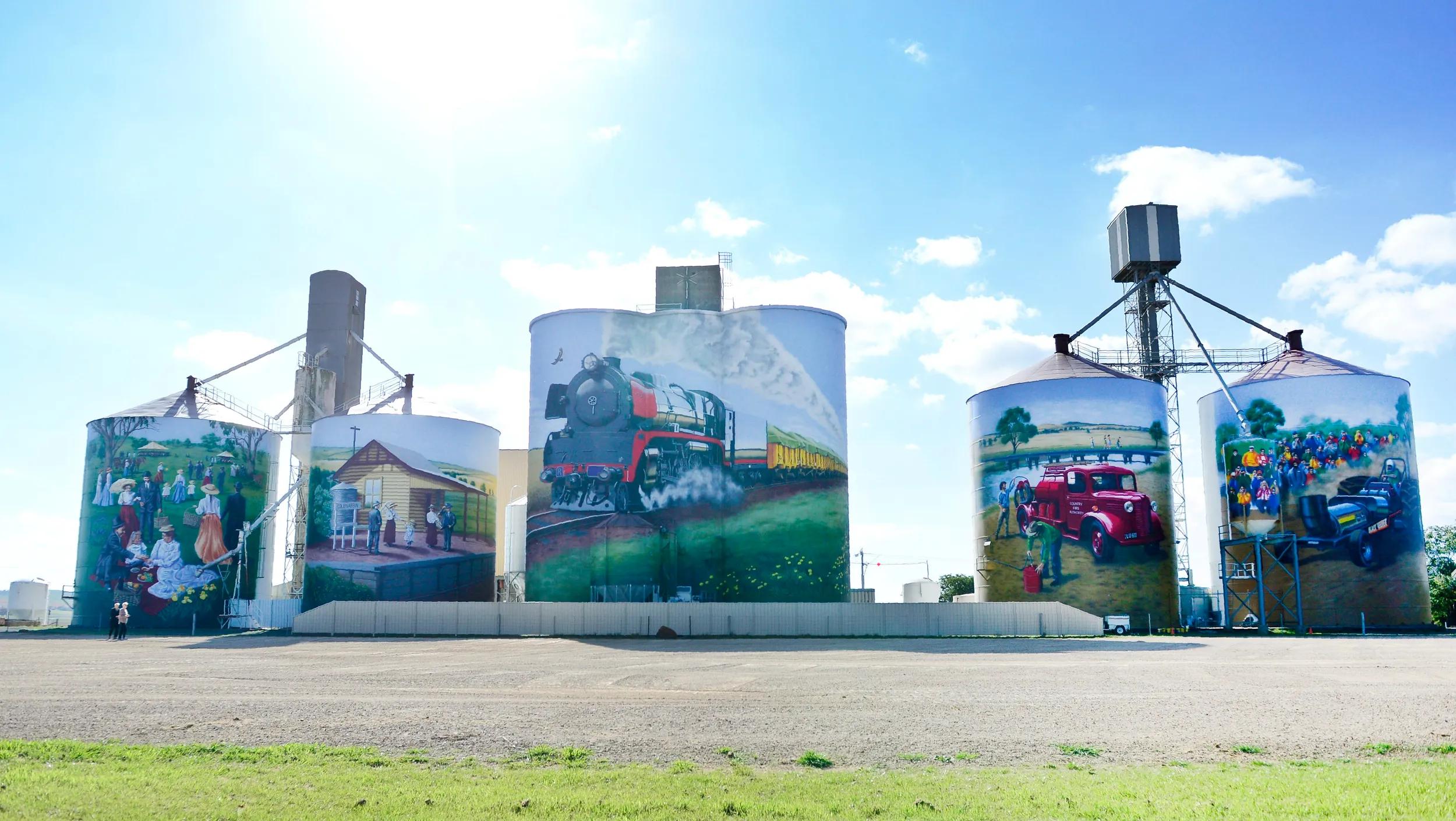 Colbinabbin's six silos have been painted by Benalla artist Tim Bowtell over the course of 10 weeks.
