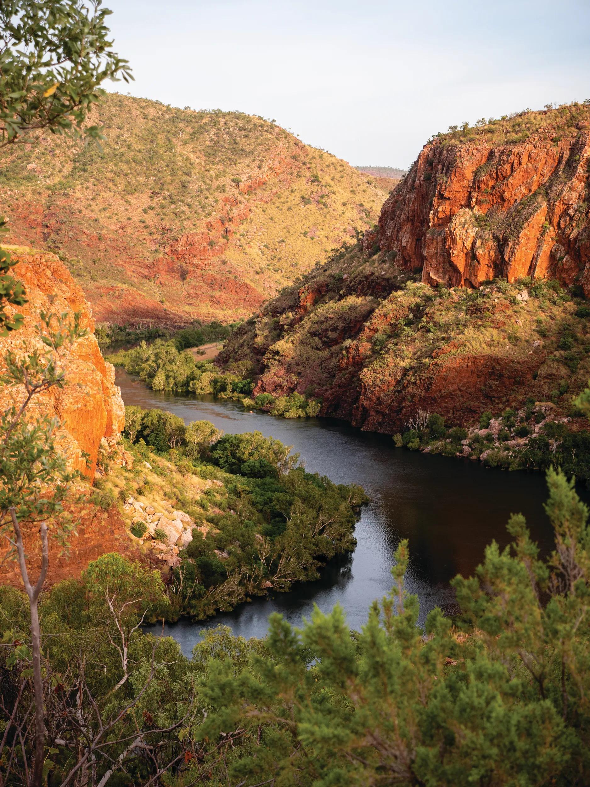Chamberlain Gorge in Lake Argyle, Kununurra