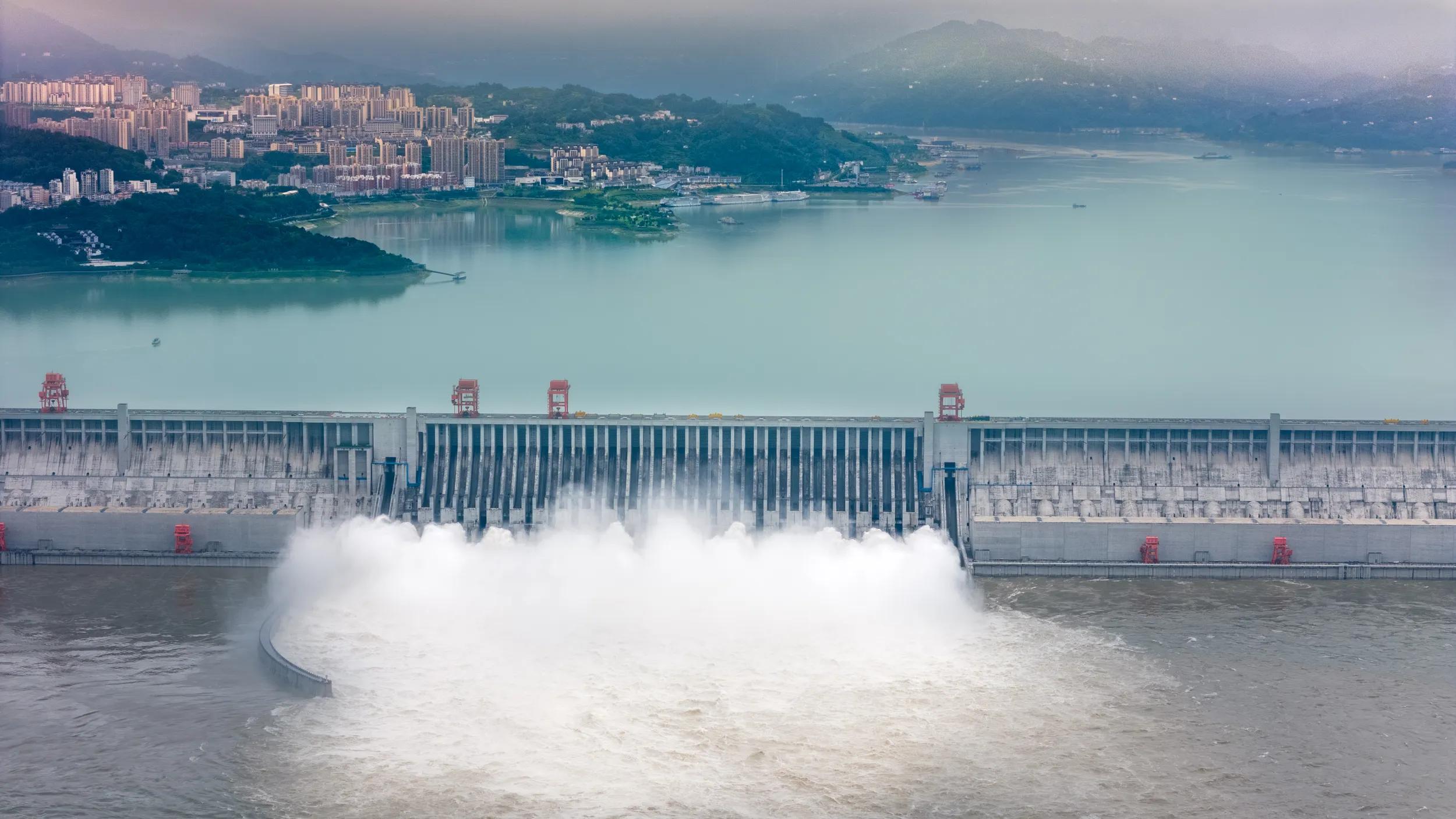 Three Gorges Project, Yangzi Explorer shore excursion.