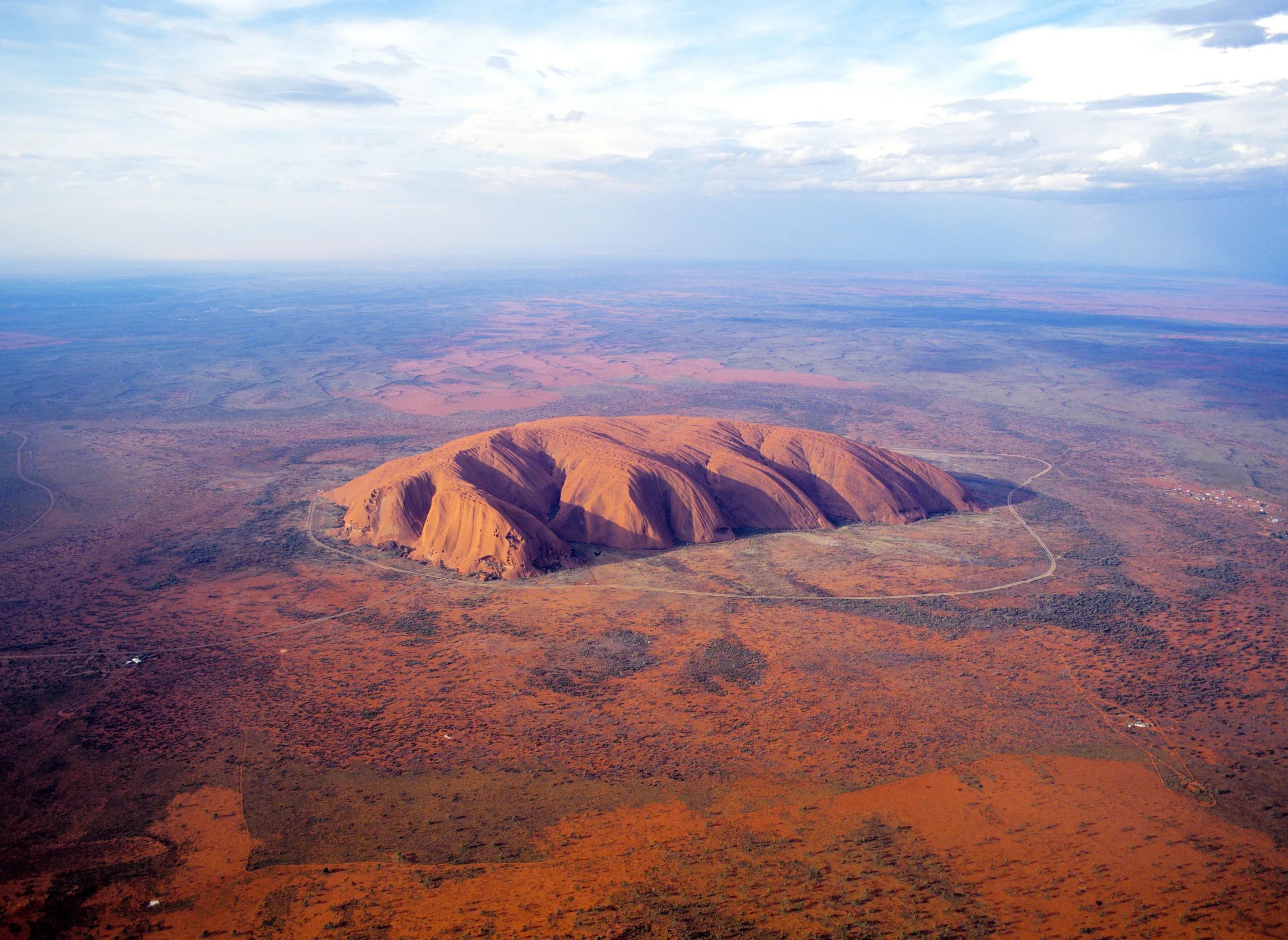 Uluru Media have given permission to use this image from Alamy