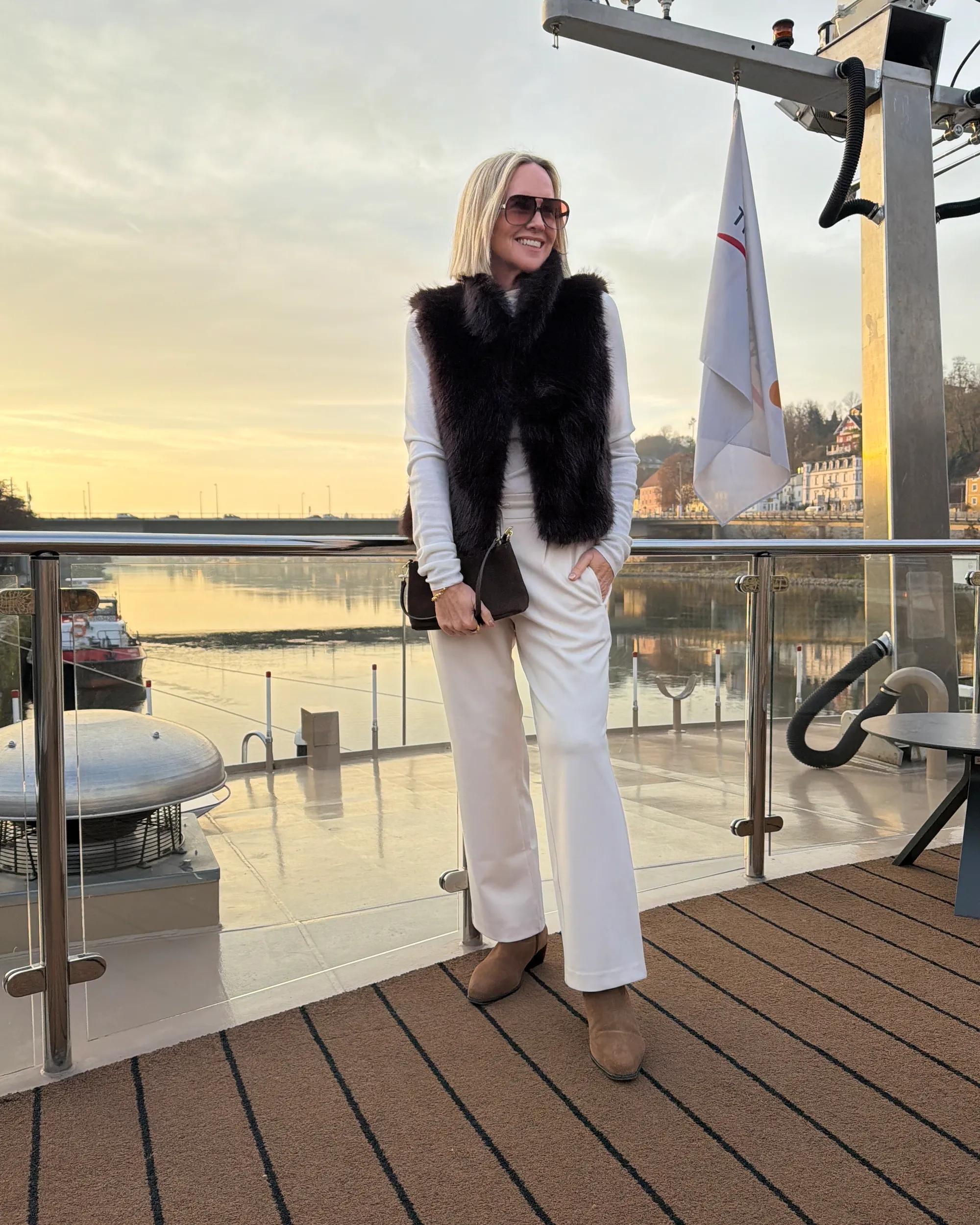 Influencer Nikki Parkinson, Cruise Style Shoot for Voyage Magazine article.