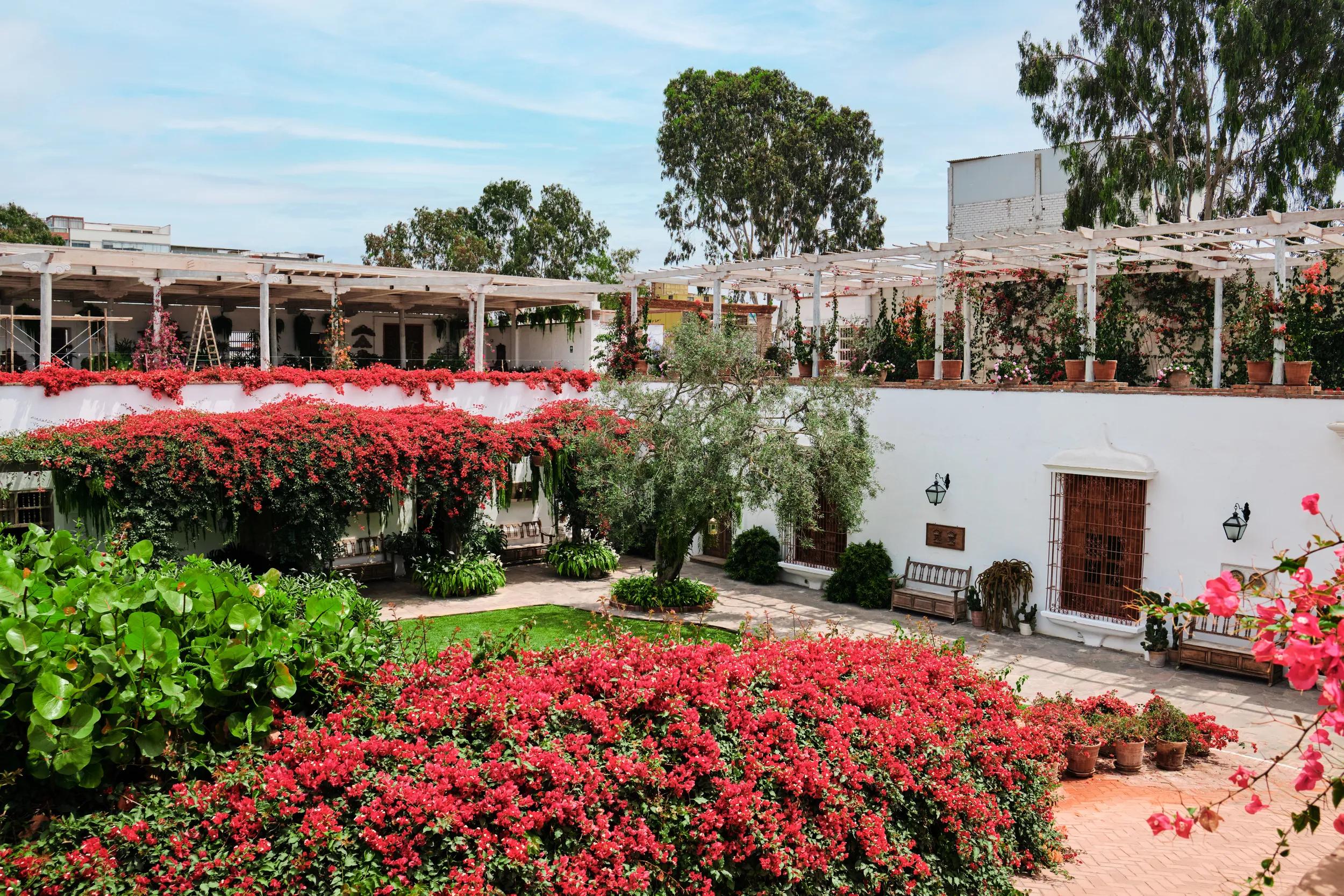 a-sca-peru-lima-larco-museum-484435186-as