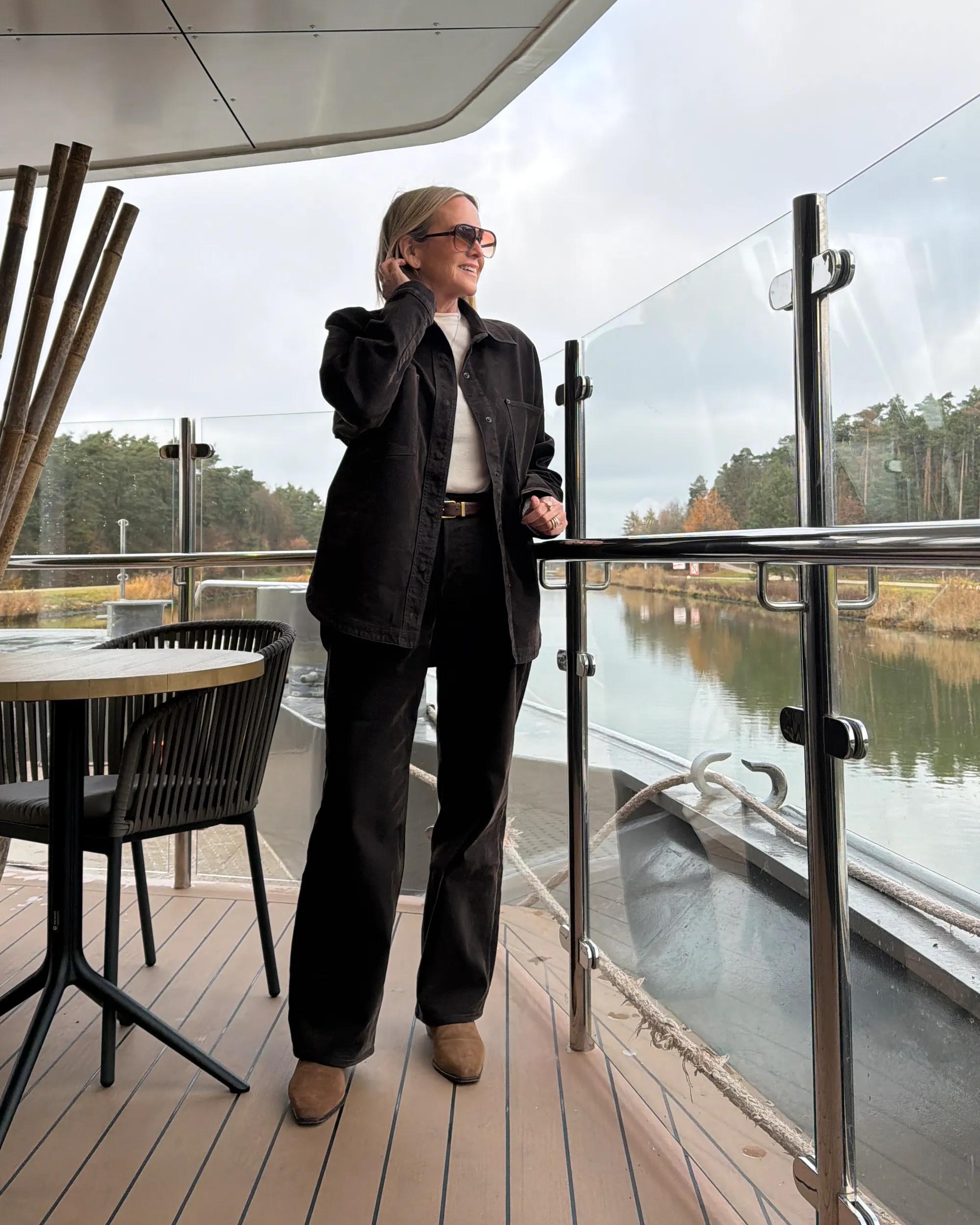 Influencer Nikki Parkinson, Cruise Style Shoot for Voyage Magazine article.