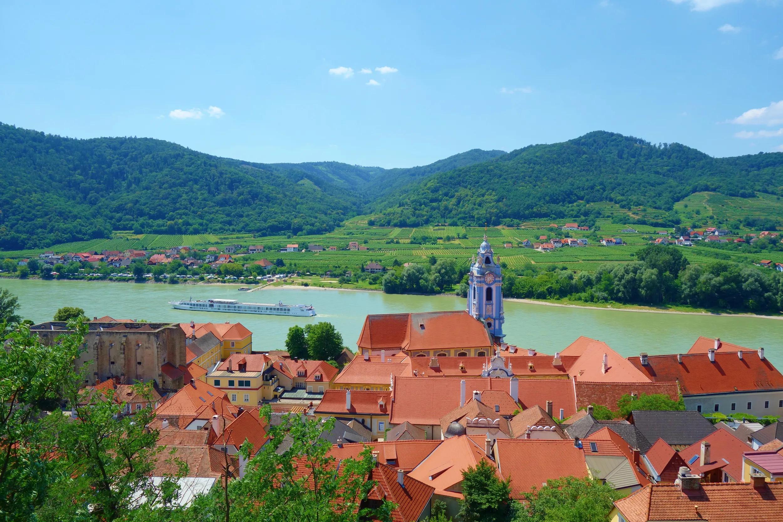 t-eu-germany-durnstein-river-1126977404-s