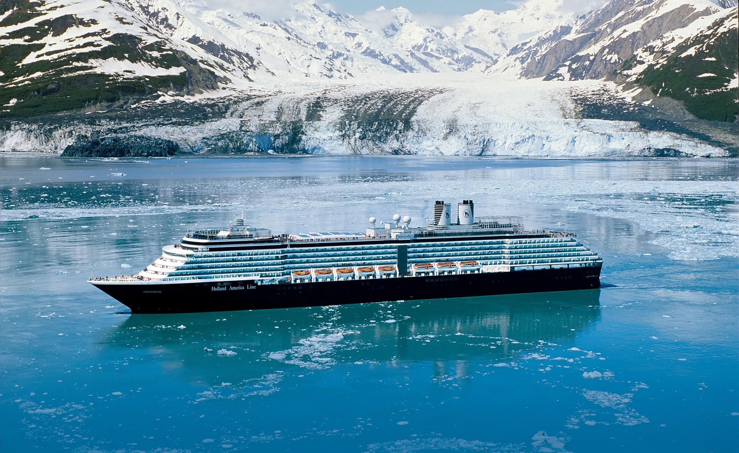 Oosterdam - Holland America Line, external.