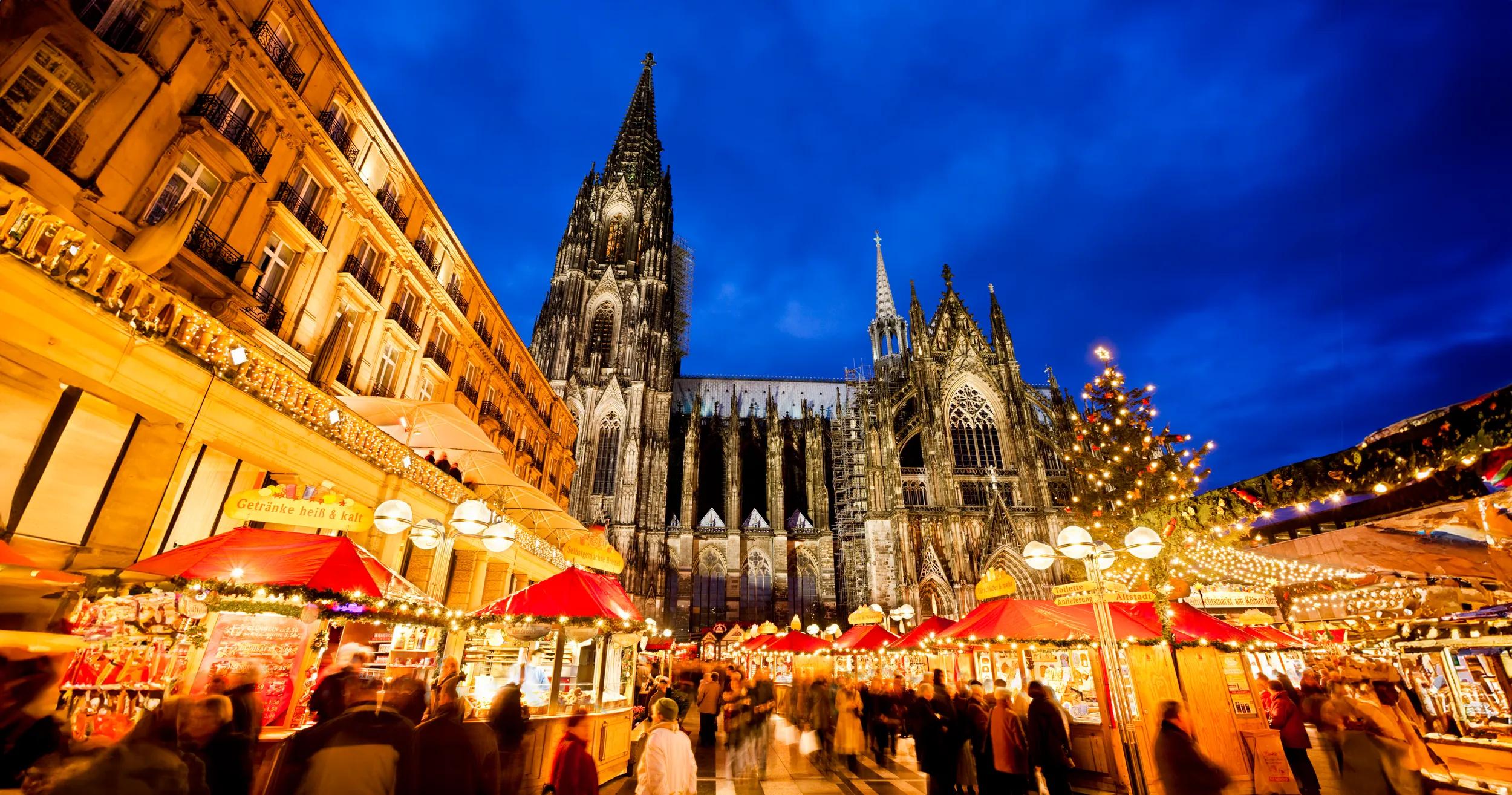 t-eu-germany-cologne-christmas-markets-97754277-g-rf
