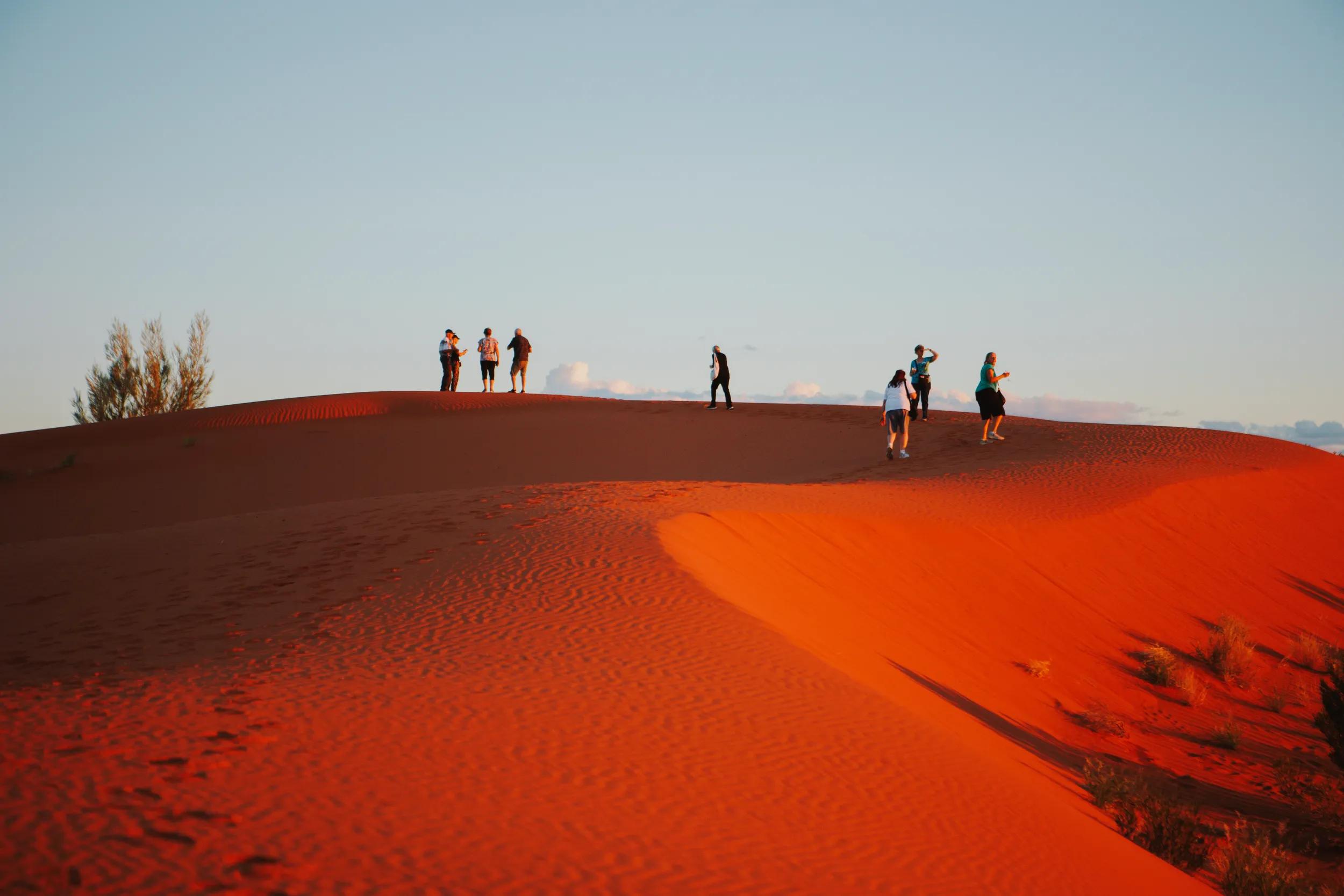 t-au-qld-eromanga-quilpie-toogunna-plains-farmstay-sunset-sandhills-credit-supplied