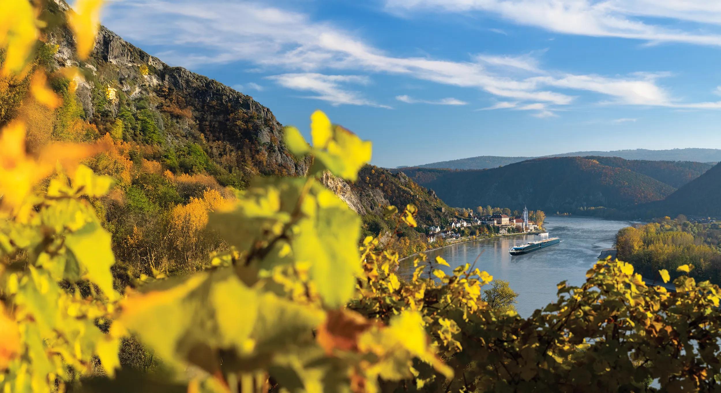 The Wachau is the landscape in and around the Danube valley between Melk and Krems an der Donau in Lower Austria, about 80 kilometers west of the federal capital Vienna. In 2000 it was added to the list of UNESCO World Cultural and Natural Heritage as the Wachau cultural landscape with the Melk and Göttweig monasteries and the old town of Krems.