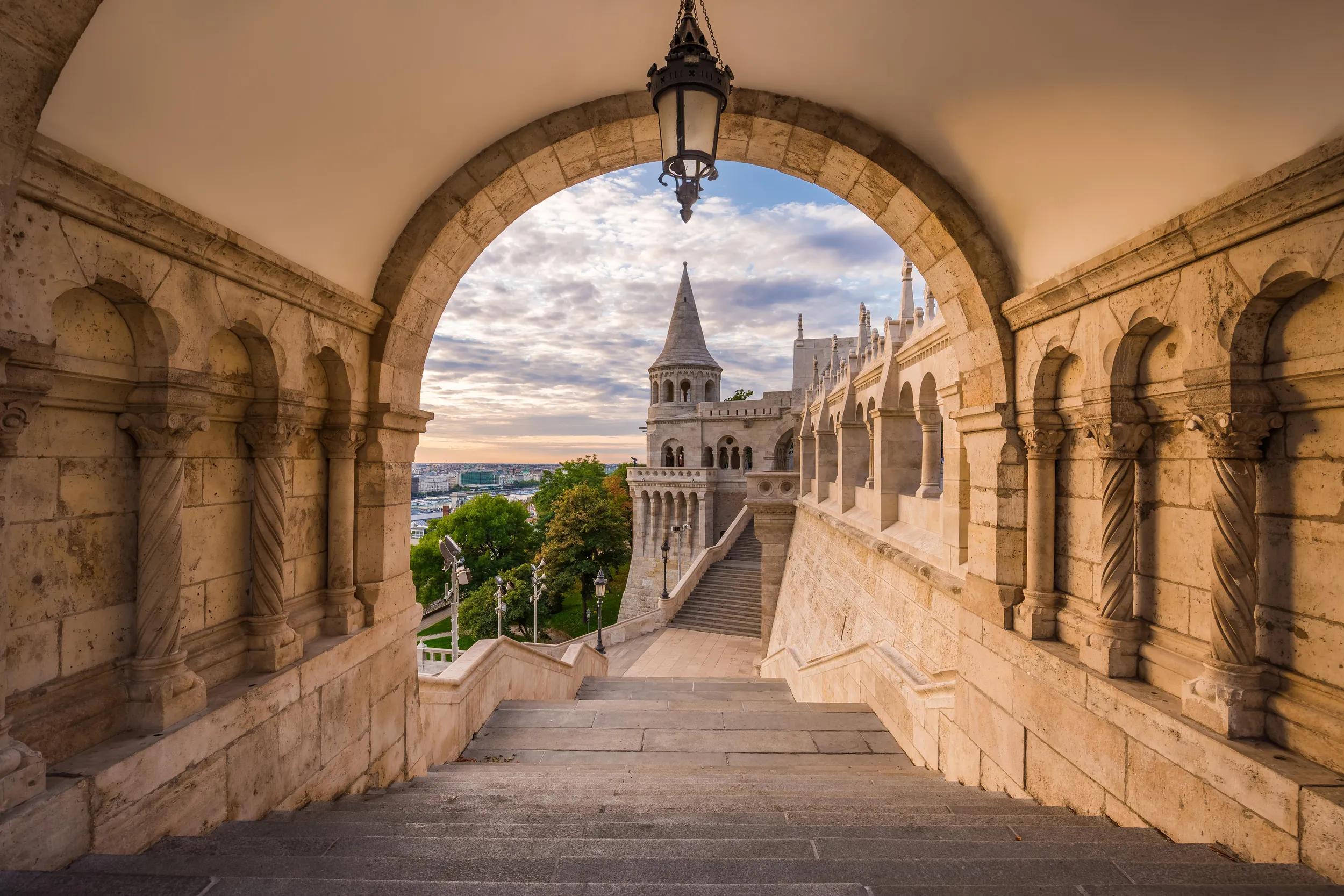 a-eu-hungary-budapest-fisherman-bastion-K8A9KT-al