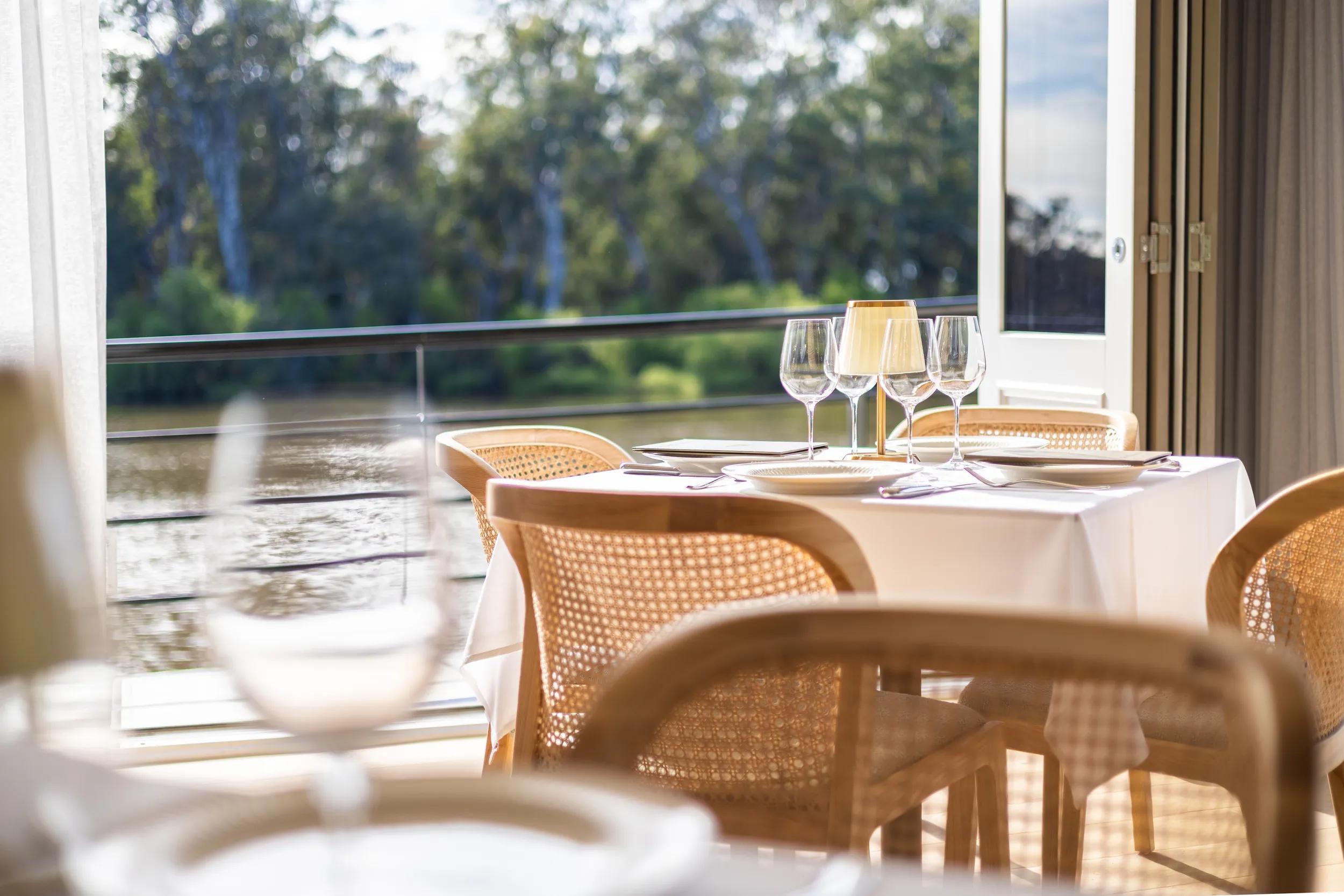 Randell dining restaurant - PS Australian Star